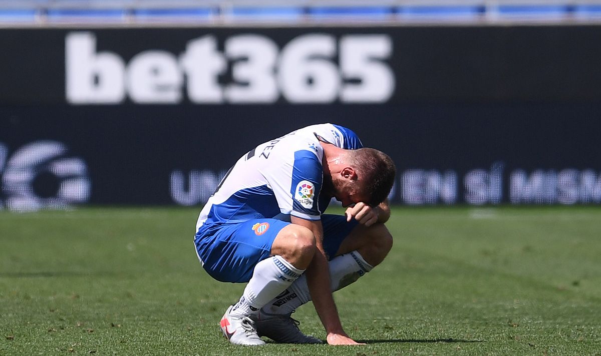 David López, sad after a defeat of the RCD Espanyol