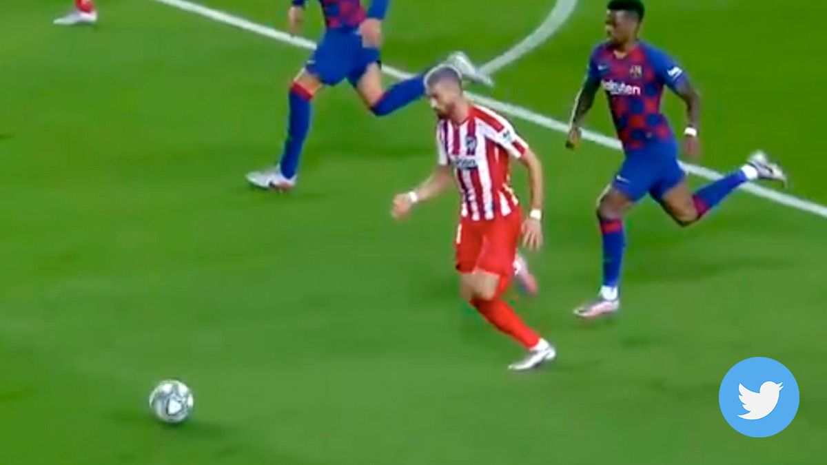 Carrasco trips with his own foot after striking slightly to Semedo
