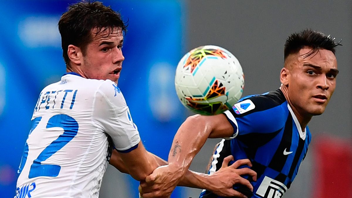 Lautaro Martínez in a match of Inter Milan in the Serie A
