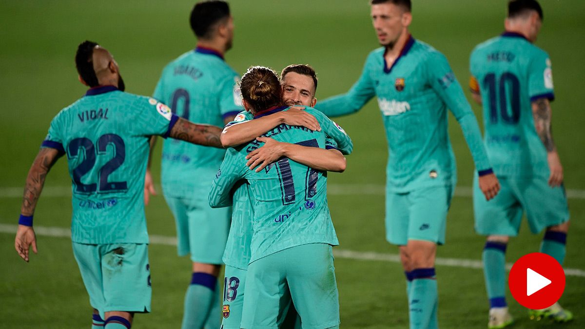 Antoine Griezmann and Jordi Alba, celebrating a goal against the Villarreal