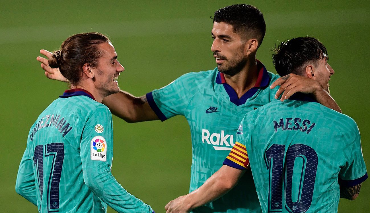 Griezmann, Luis Suárez y Leo Messi celebran un gol del Barça
