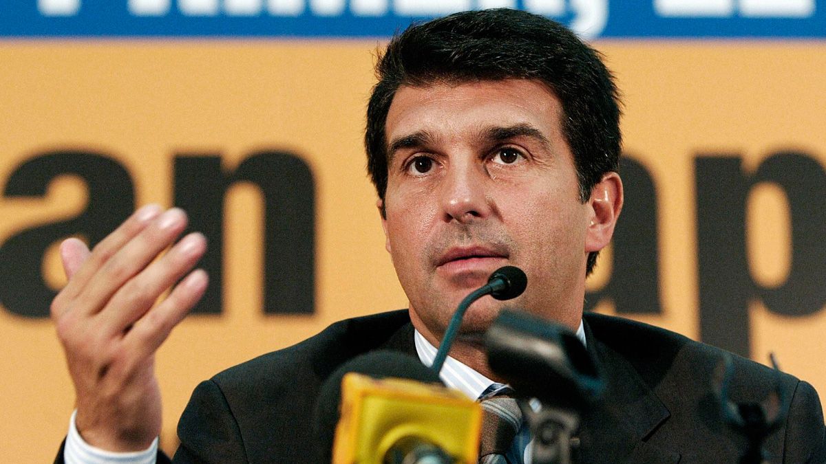 Joan Laporta after winning the presidential elections of Barça in 2003
