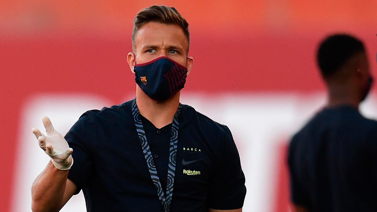 Arthur antes de un partido del Barça en LaLiga