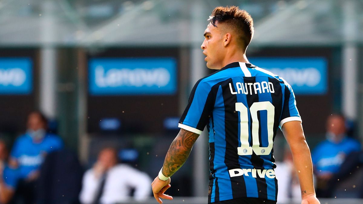 Lautaro Martínez in a match of Inter Milan in the Serie A