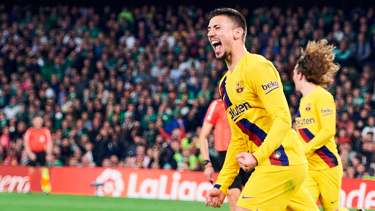 Clément Lenglet celebrates a goal of Barça in LaLiga