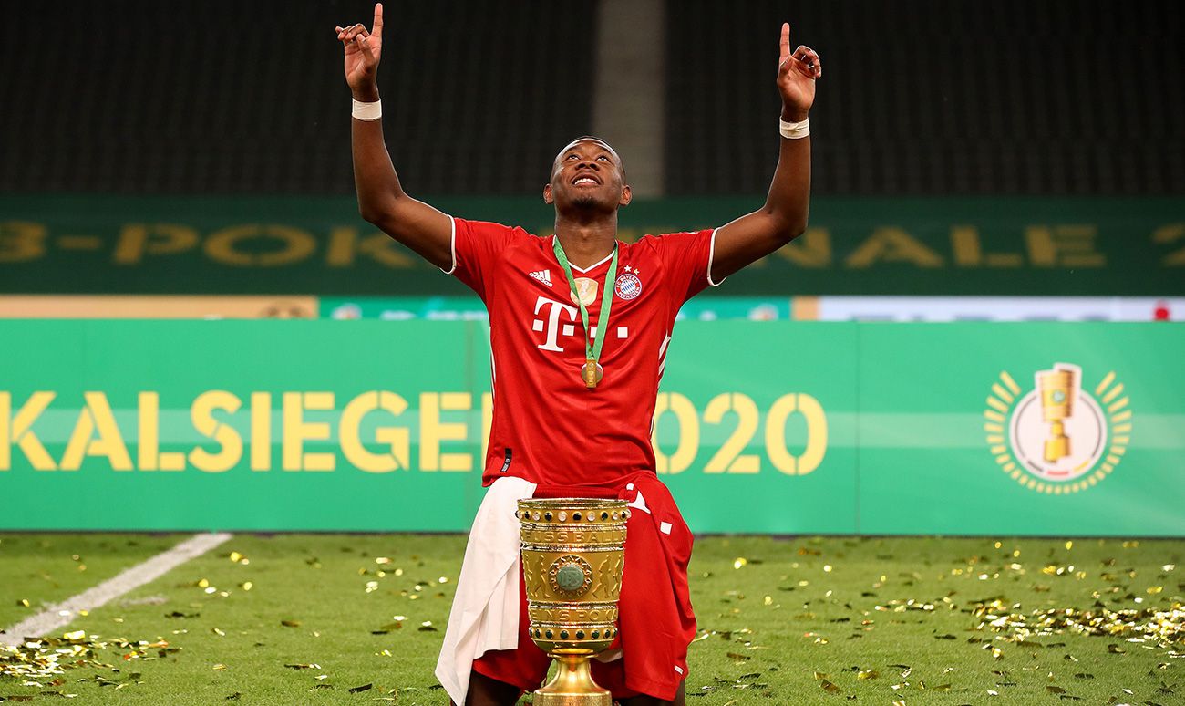 David Alaba celebra un título con el Bayern de Múnich