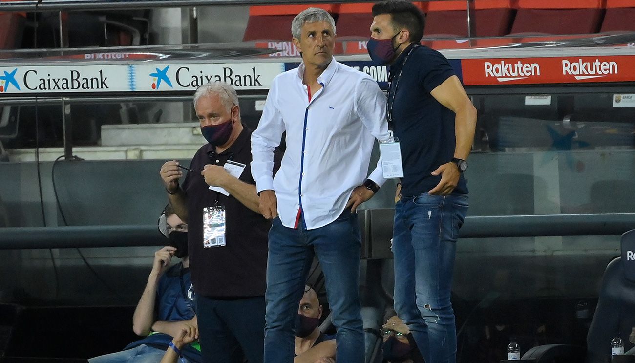 Quique Setién y Eder Sarabia en el partido ante Osasuna