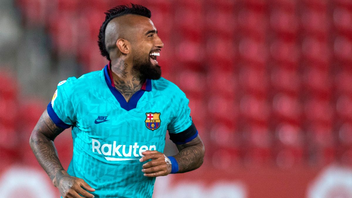 Arturo Vidal en un partido con el Barça en LaLiga