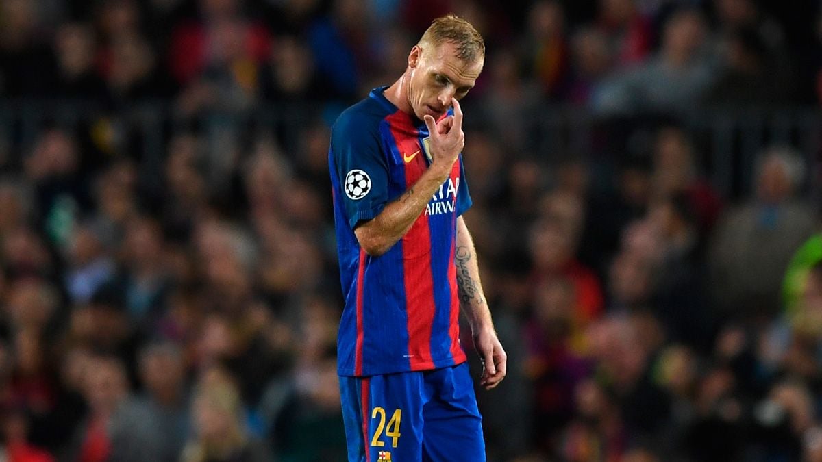 Jérémy Mathieu in a match of Barça in the Champions League