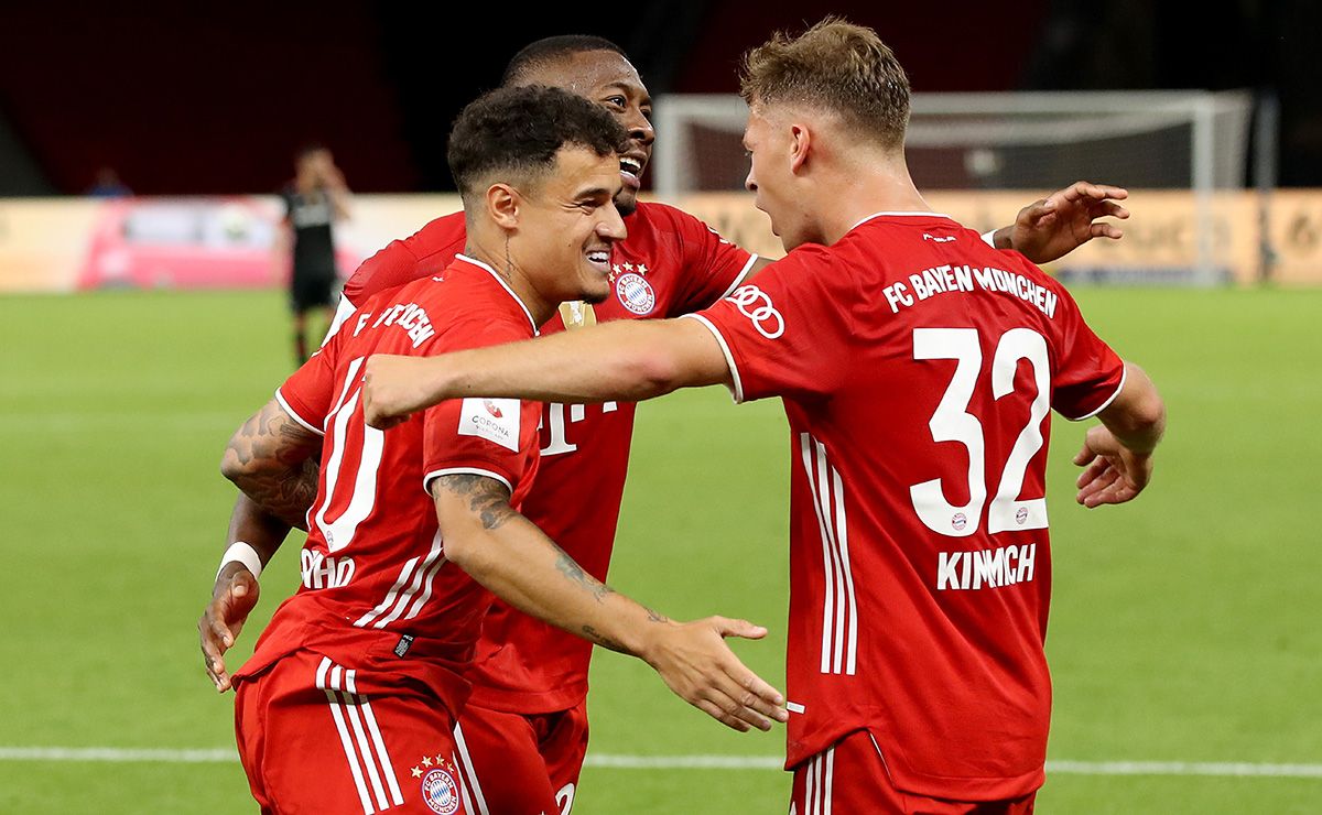 Philippe Coutinho, celebrating a goal with the Bayern Munich