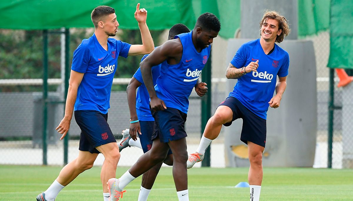 The French clan of the FC Barcelona, training in the Ciutat Esportiva