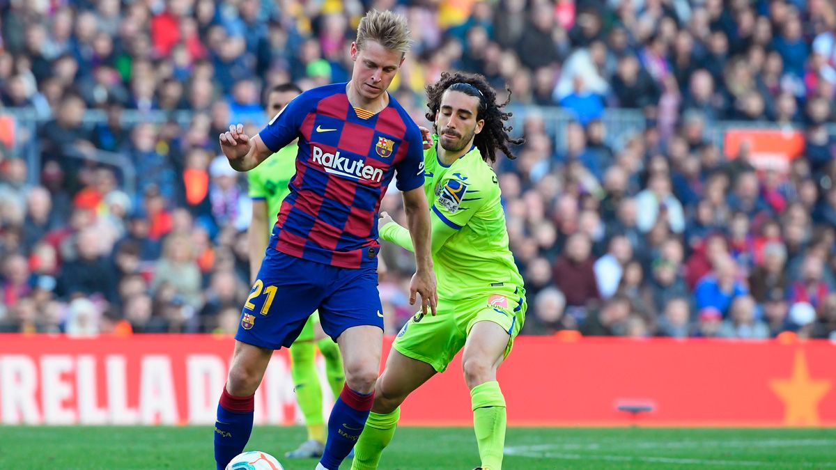 Frenkie de Jong and Marc Cucurella in a Barça-Getafe of LaLiga in the Camp Nou