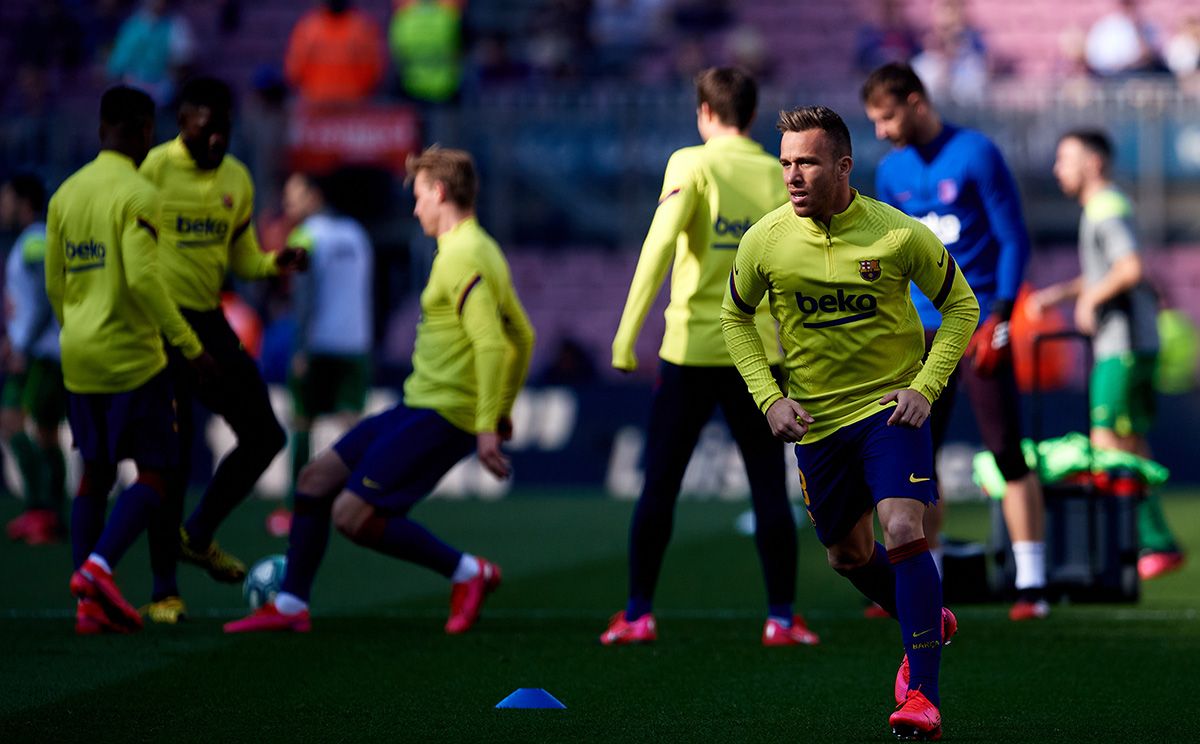 Arthur, durante un entreno con el Barça esta temporada