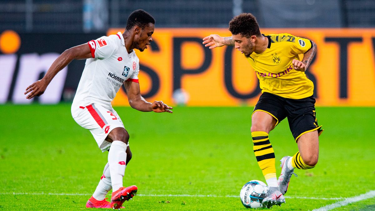 Jadon Sancho en un partido del Borussia Dortmund en la Bundesliga