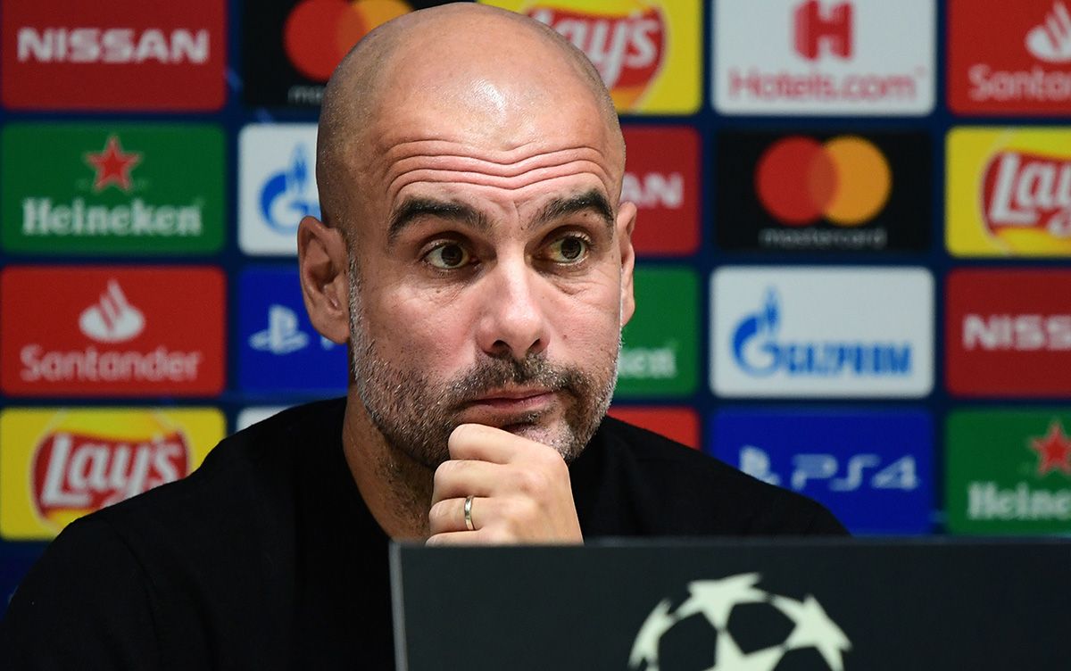 Pep Guardiola, en rueda de prensa con el Manchester City