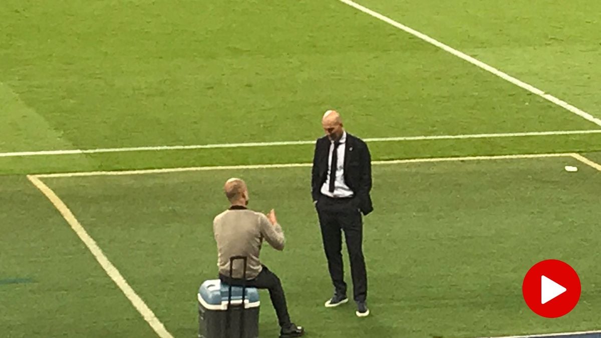 Pep Guardiola and Zinedine Zidane, after the match
