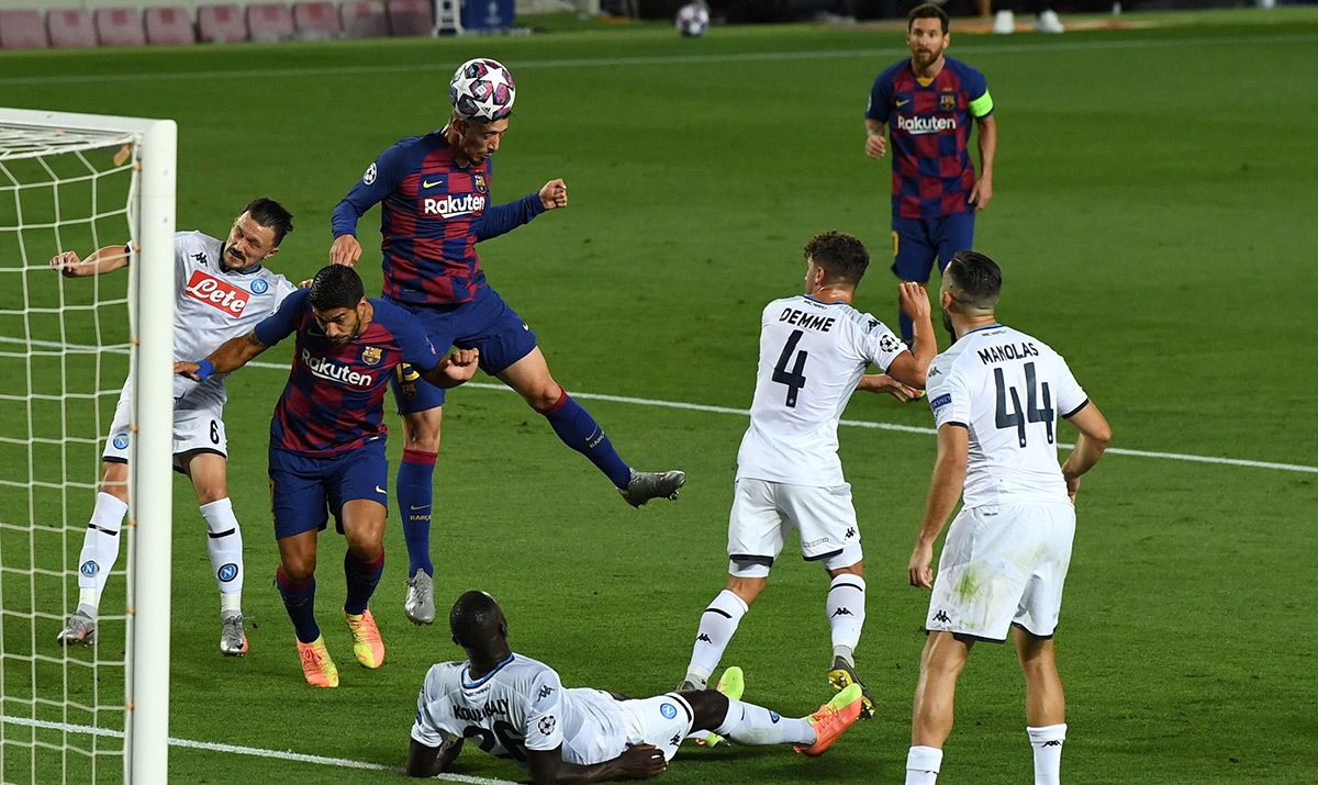 Clément Lenglet, scoring the first goal of the Barça against the Napoli