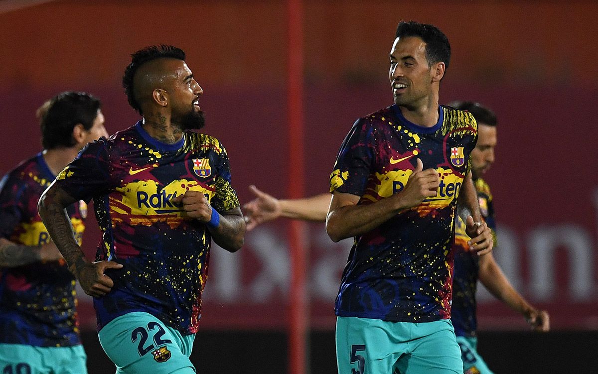 Arturo Vidal and Sergio Busquets will play in front of the Bayern