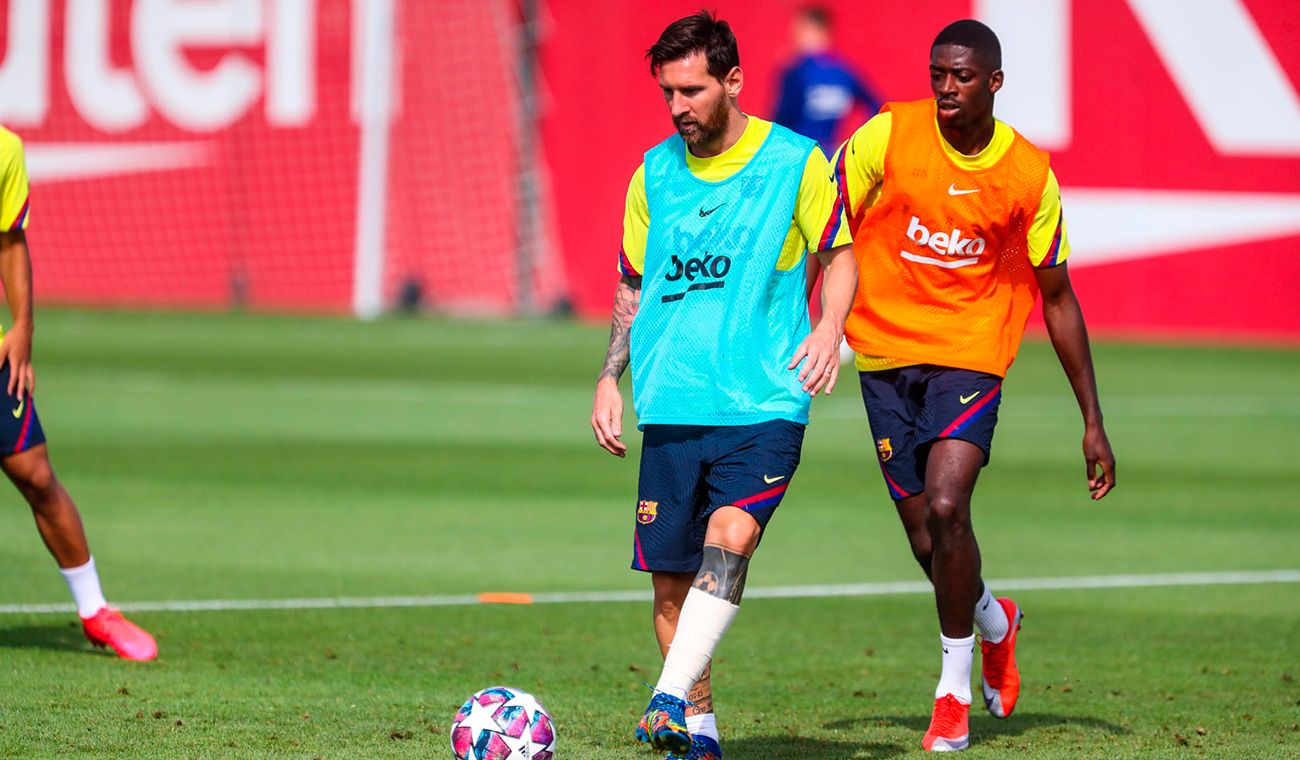 Leo Messi and Ousmane Dembélé in a training