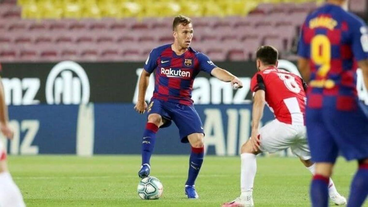 Arthur Melo, during a match against the Athletic Club
