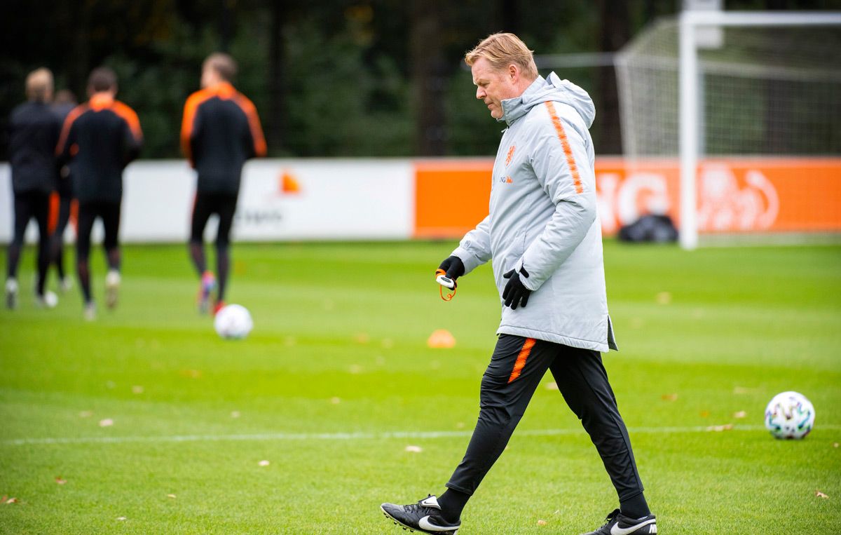 Ronald Koeman, en un entrenamiento de Holanda