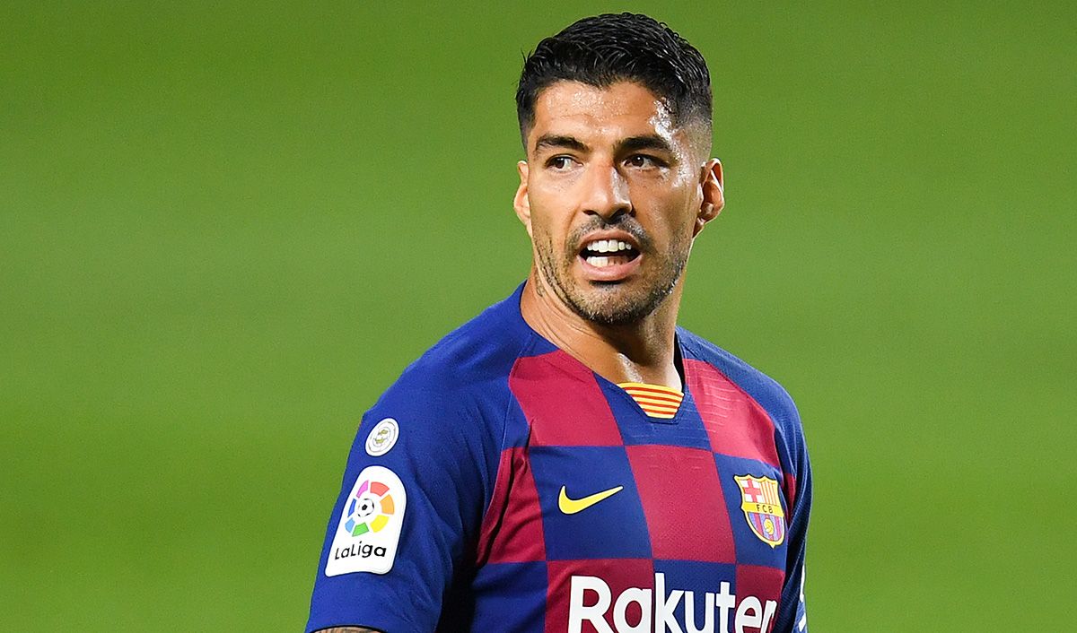 Luis Suárez, protesting a play during a match of the Barça