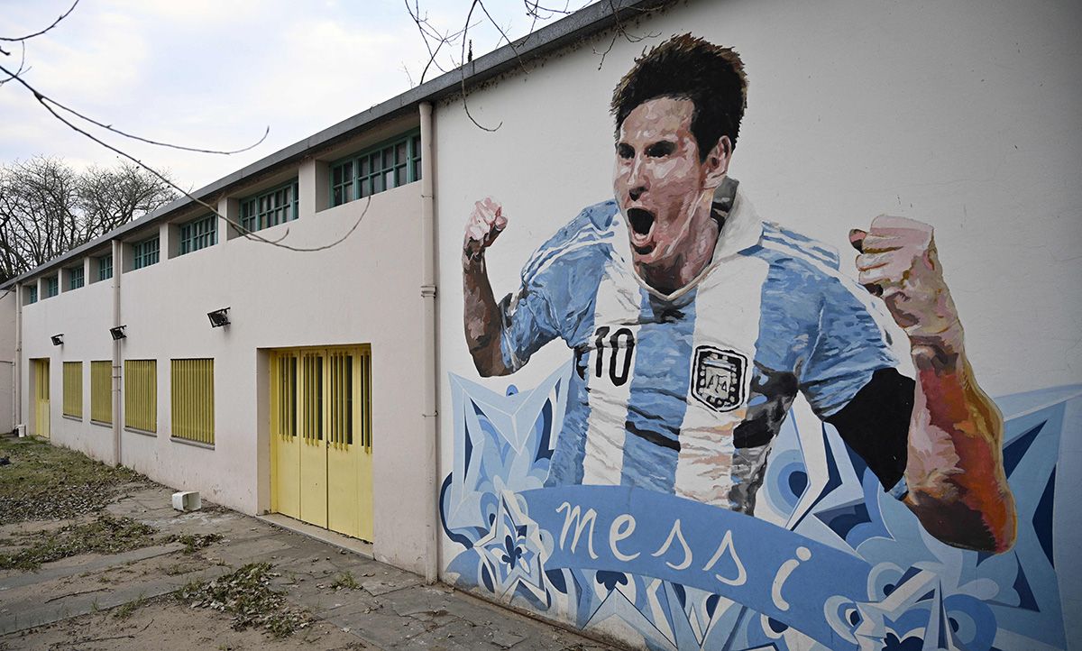 Argentina keeps adoring to Leo Messi