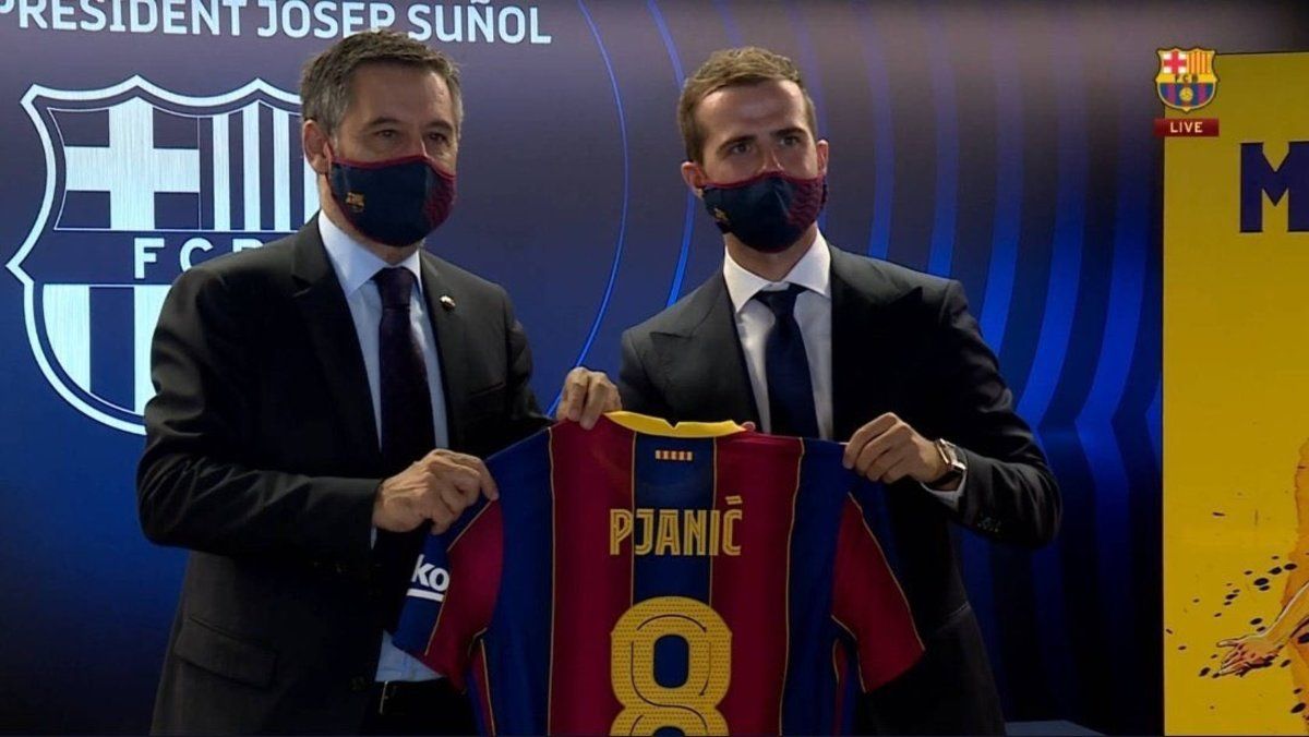 Miralem Pjanic Presented officially