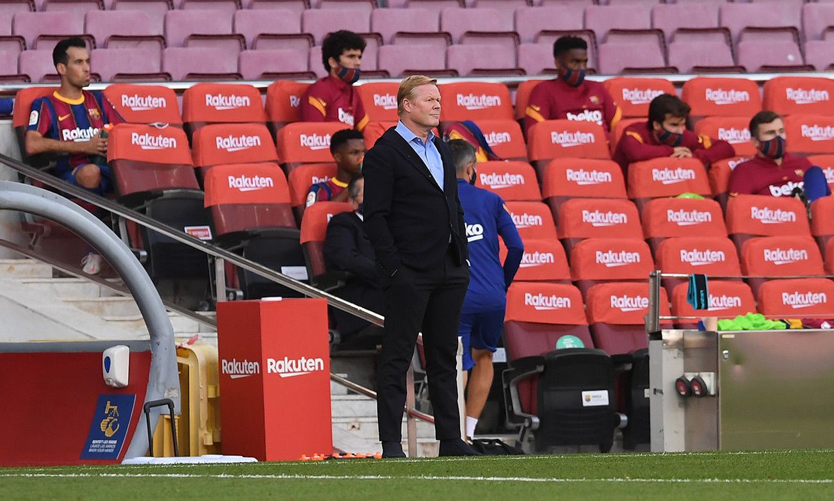 Ronald Koeman, durante el Clásico contra el Real Madrid