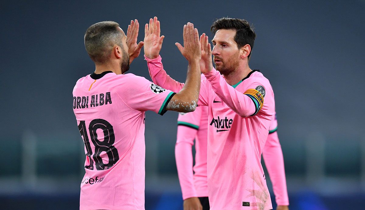 Messi and Jordi Alba against the Juventus