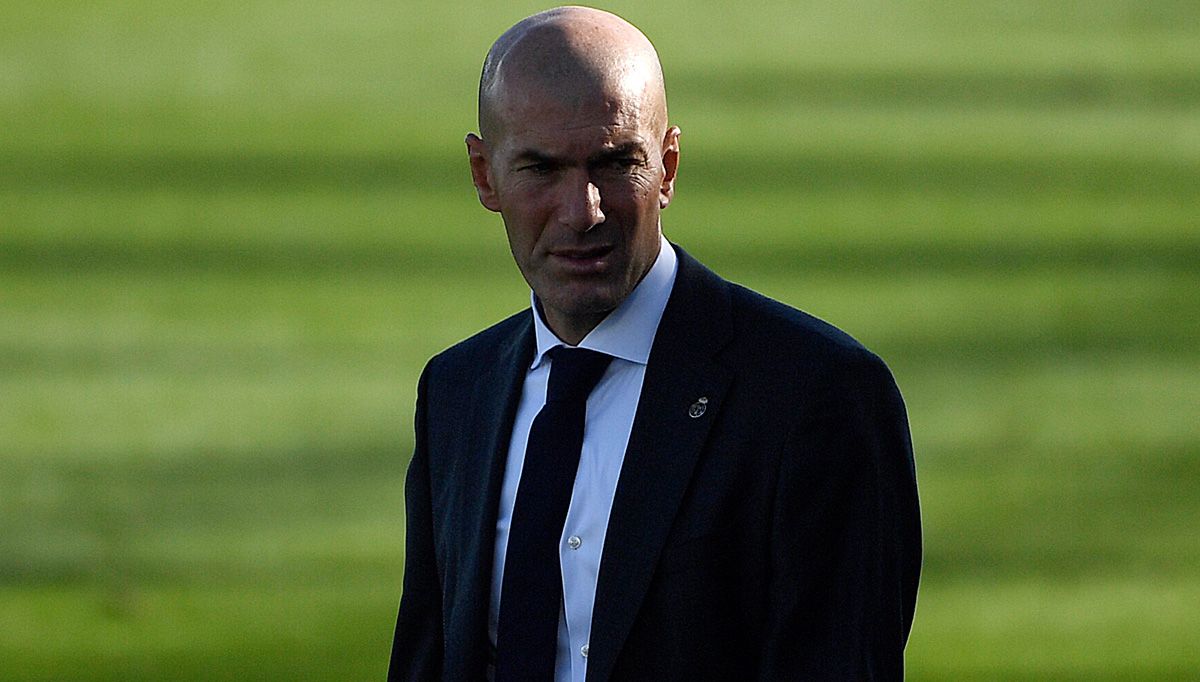 Zinedine Zidane en el Madrid-Huesca de Liga