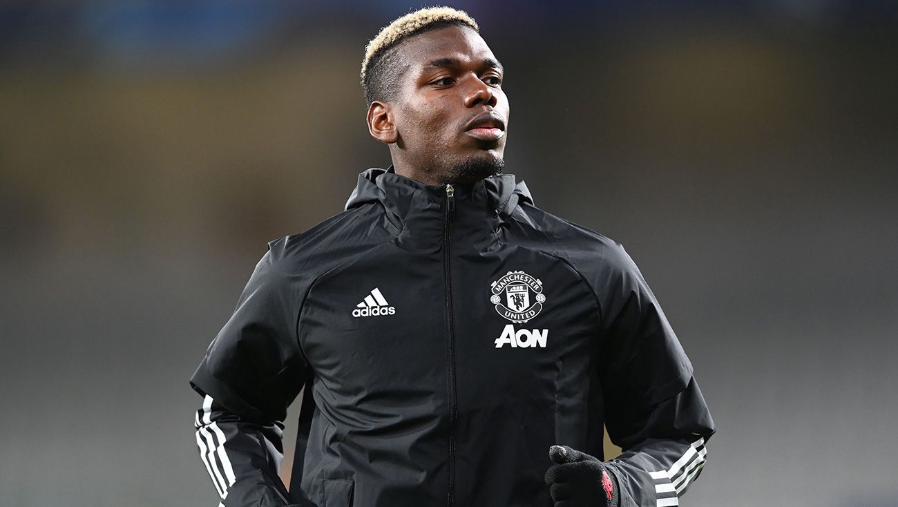 Paul Pogba in the warming of a party