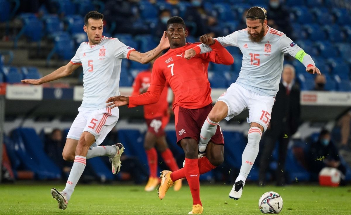 Sergio Busquts y Ramos, durante el partido de España ante Suiza