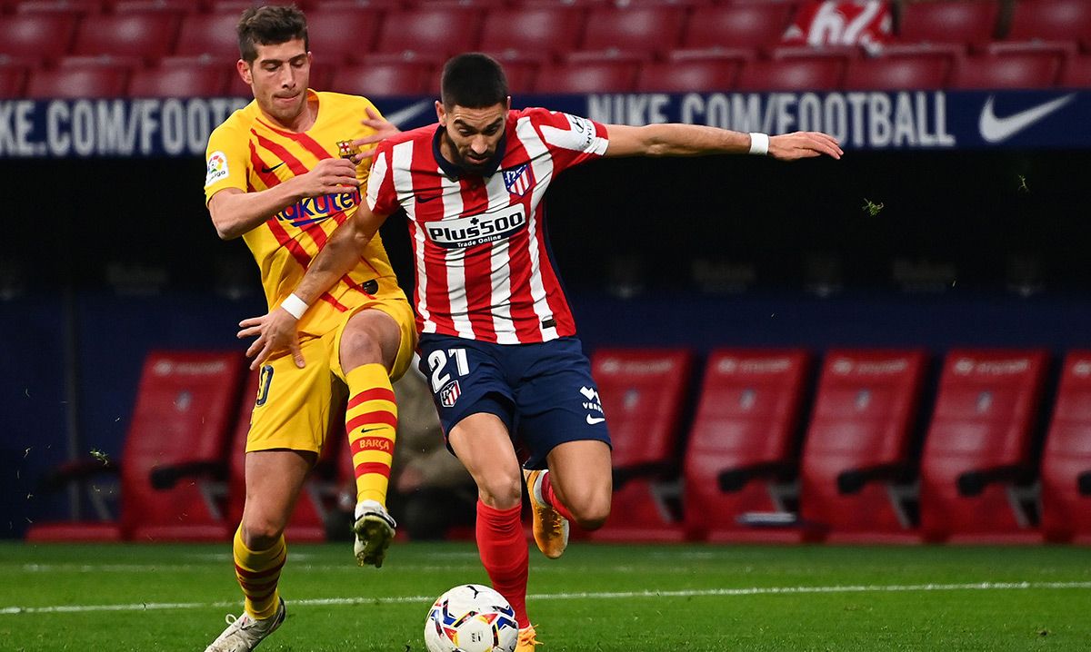 Sergi Roberto, persiguiendo a Carrasco en el Atleti-Barça