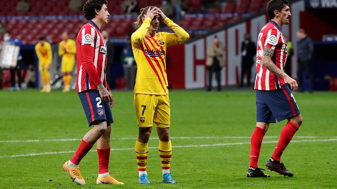 Griezmann se lamenta por una ocasión fallada ante el Atlético