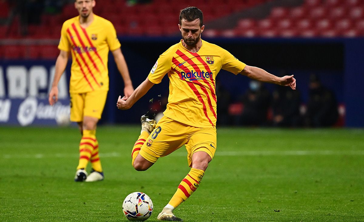 Miralem Pjanic During the Ferencváros-FC Barcelona