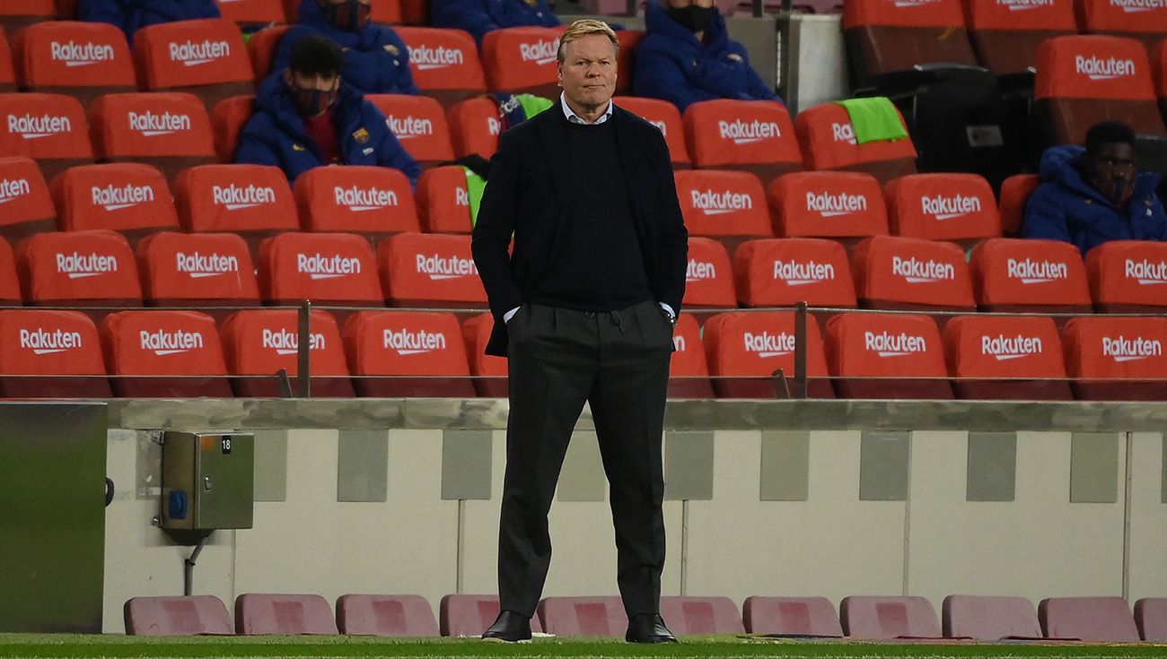 Ronald Koeman en el partido contra el Levante