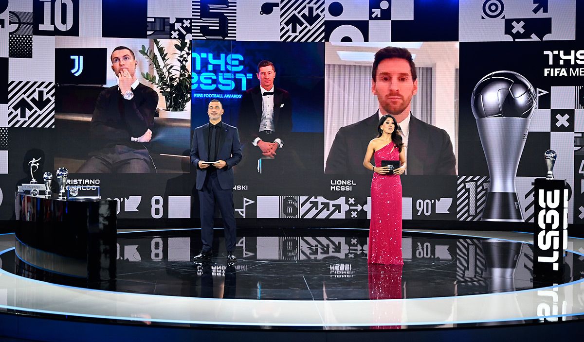 Leo Messi, Cristiano Ronaldo and Robert Lewandowski, during the ceremony of the FIFA The Best 2020