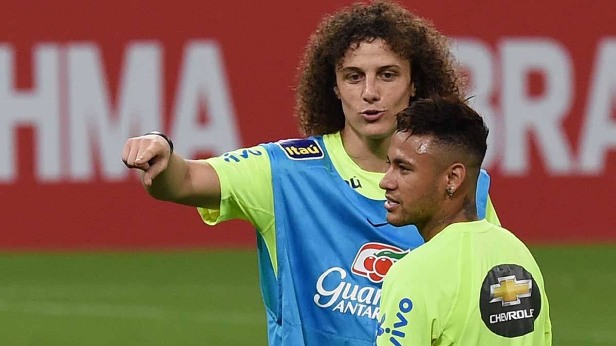 Neymar Beside David Luiz during a training with Brazil