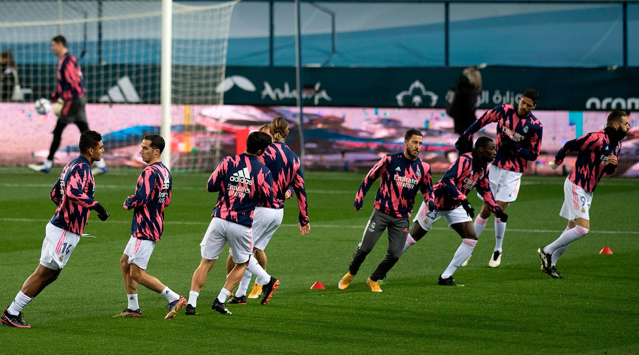 Los jugadores del Madrid en un calentamiento