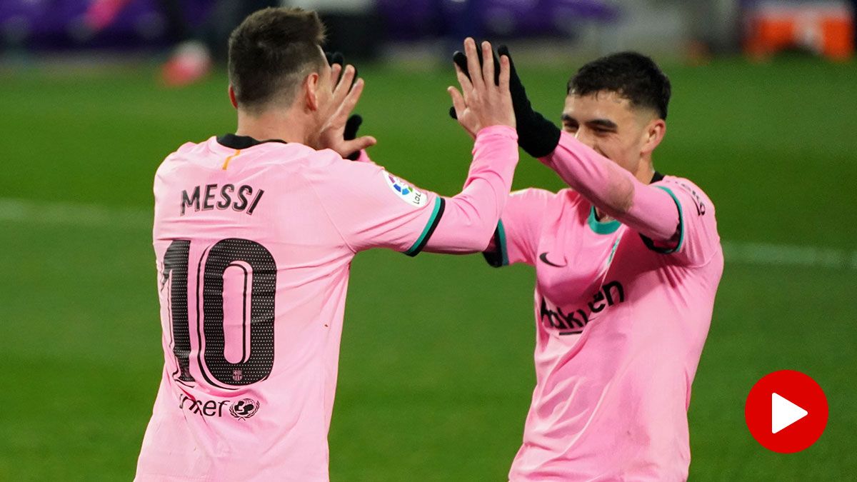 Messi and Pedri, celebrating a goal against the Rayo Vallecano