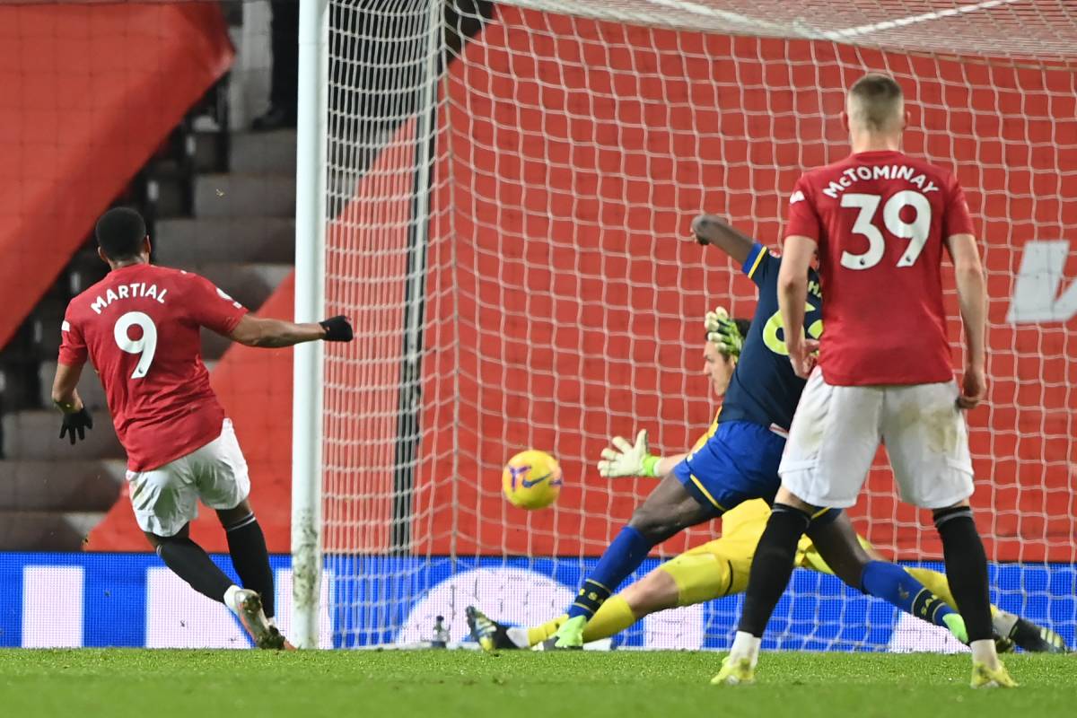 Manchester United vence al Southampton por 9-0