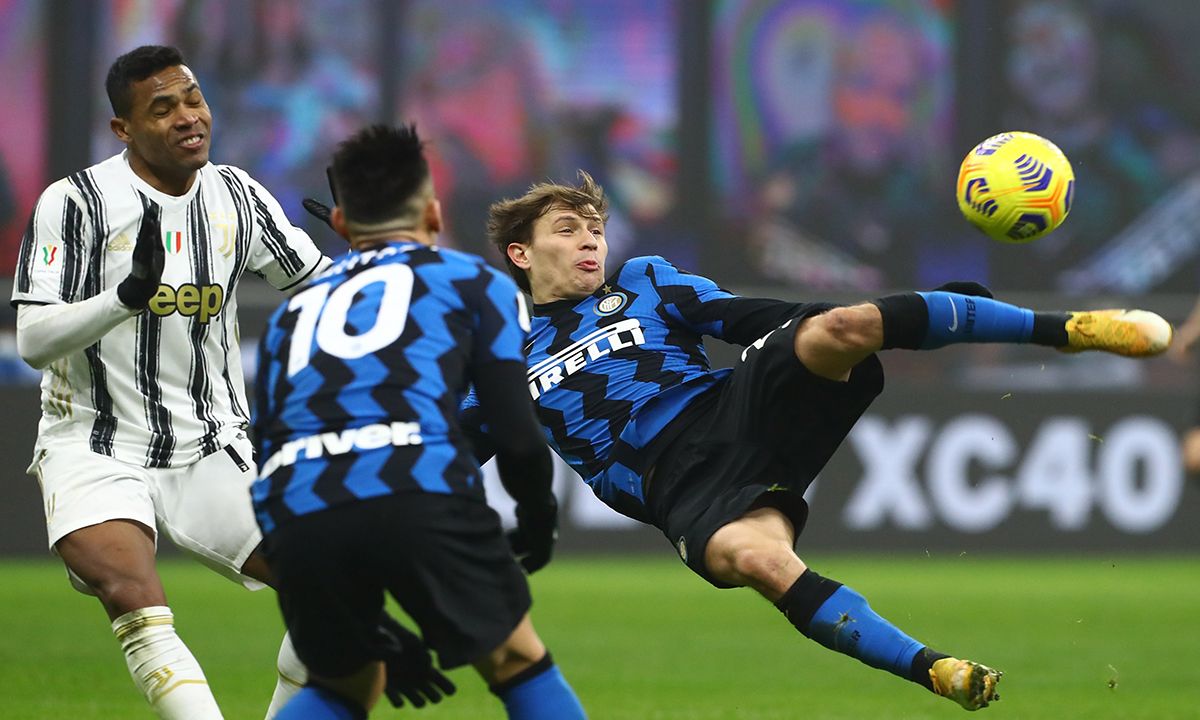 Nicolo Barella en un partido con el Inter