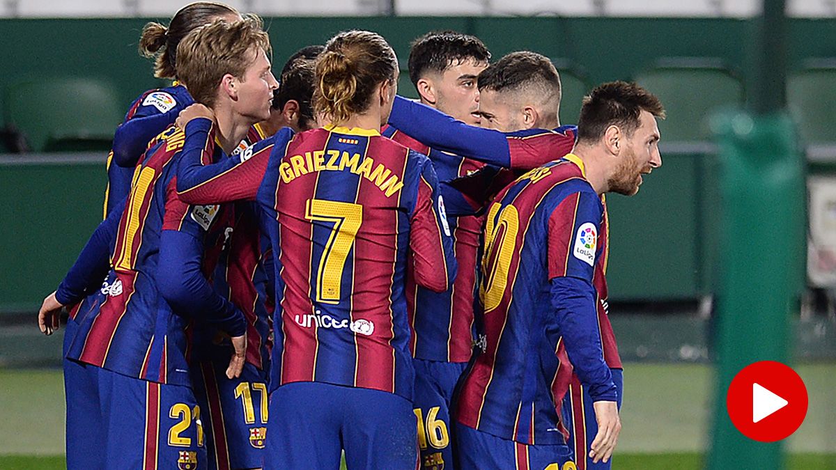 El FC Barcelona, celebrando la victoria cosechada contra el Real Betis