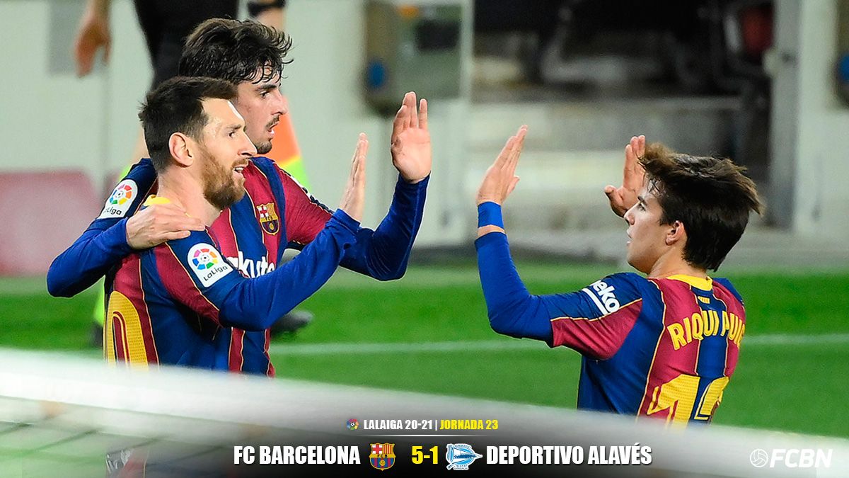 Messi y Trincao, celebrando uno de los goles contra el Alavés