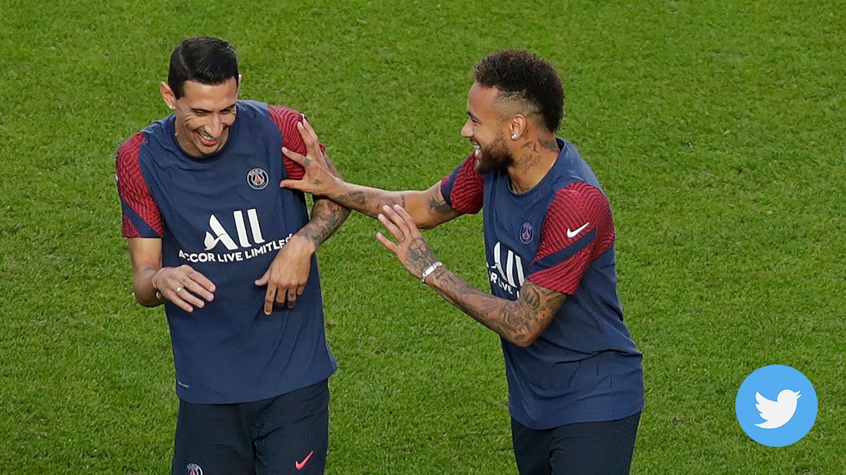 Neymar And Gave Maria in a training of the PSG