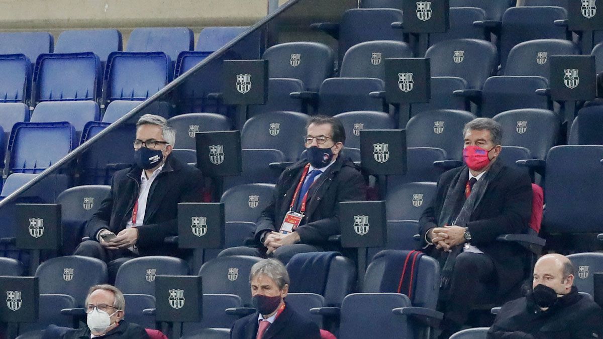 Laporta, Font y Freixa, los llamativos invitados del Barça-Sevilla