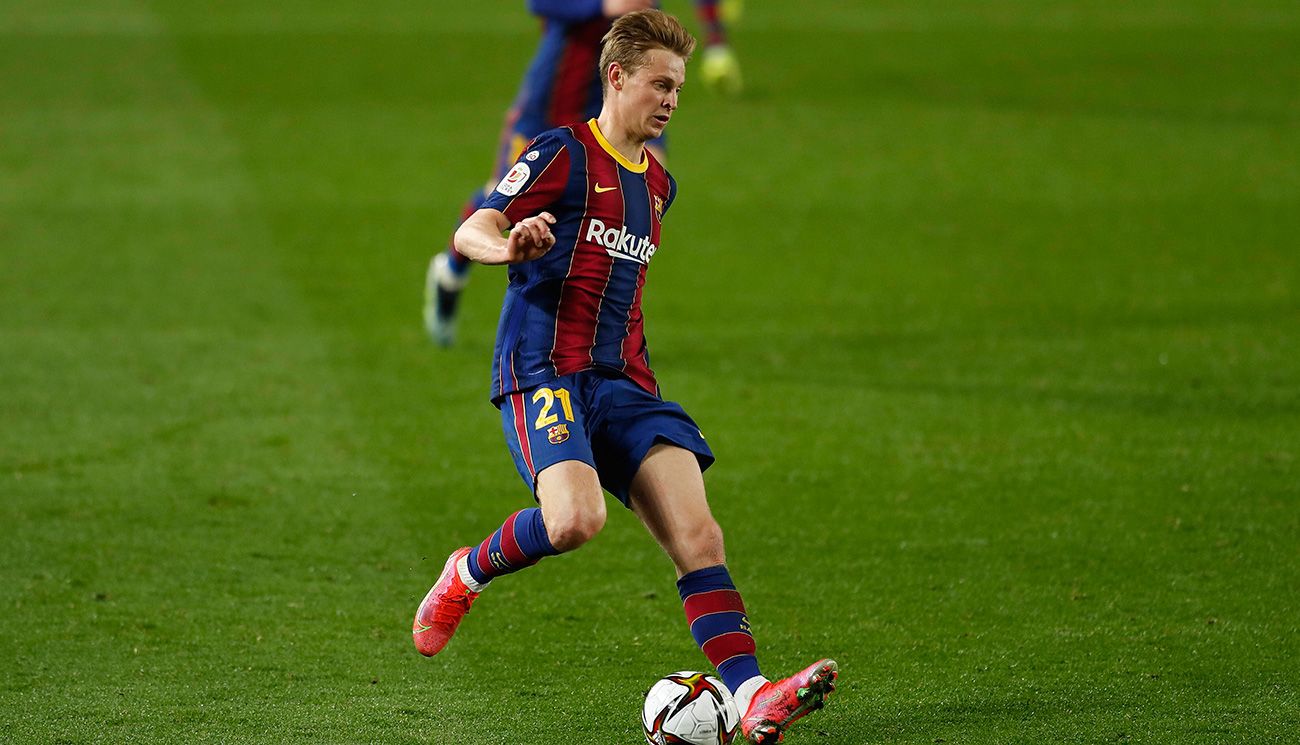 Frenkie de Jong en el partido ante el Sevilla