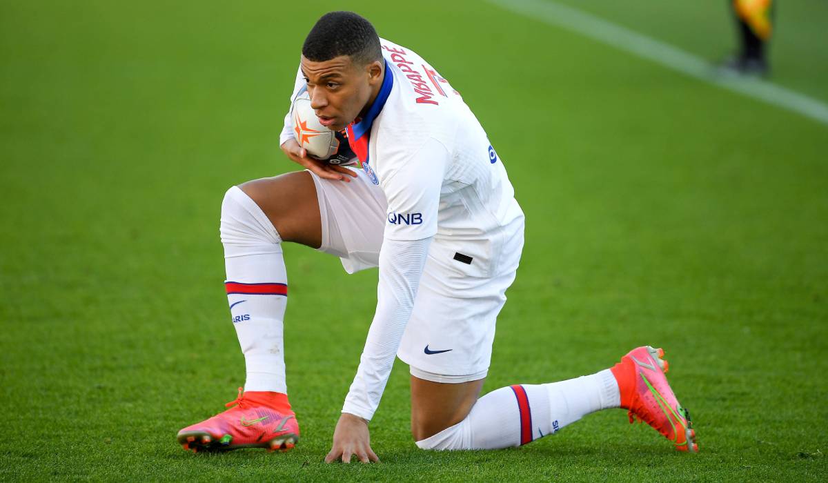 Mbappé, player of the PSG