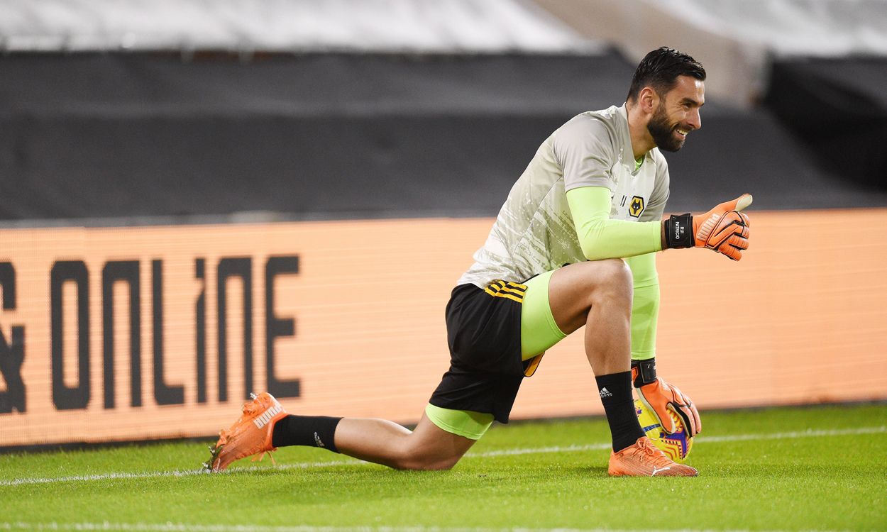 Rui Patricio Estirando